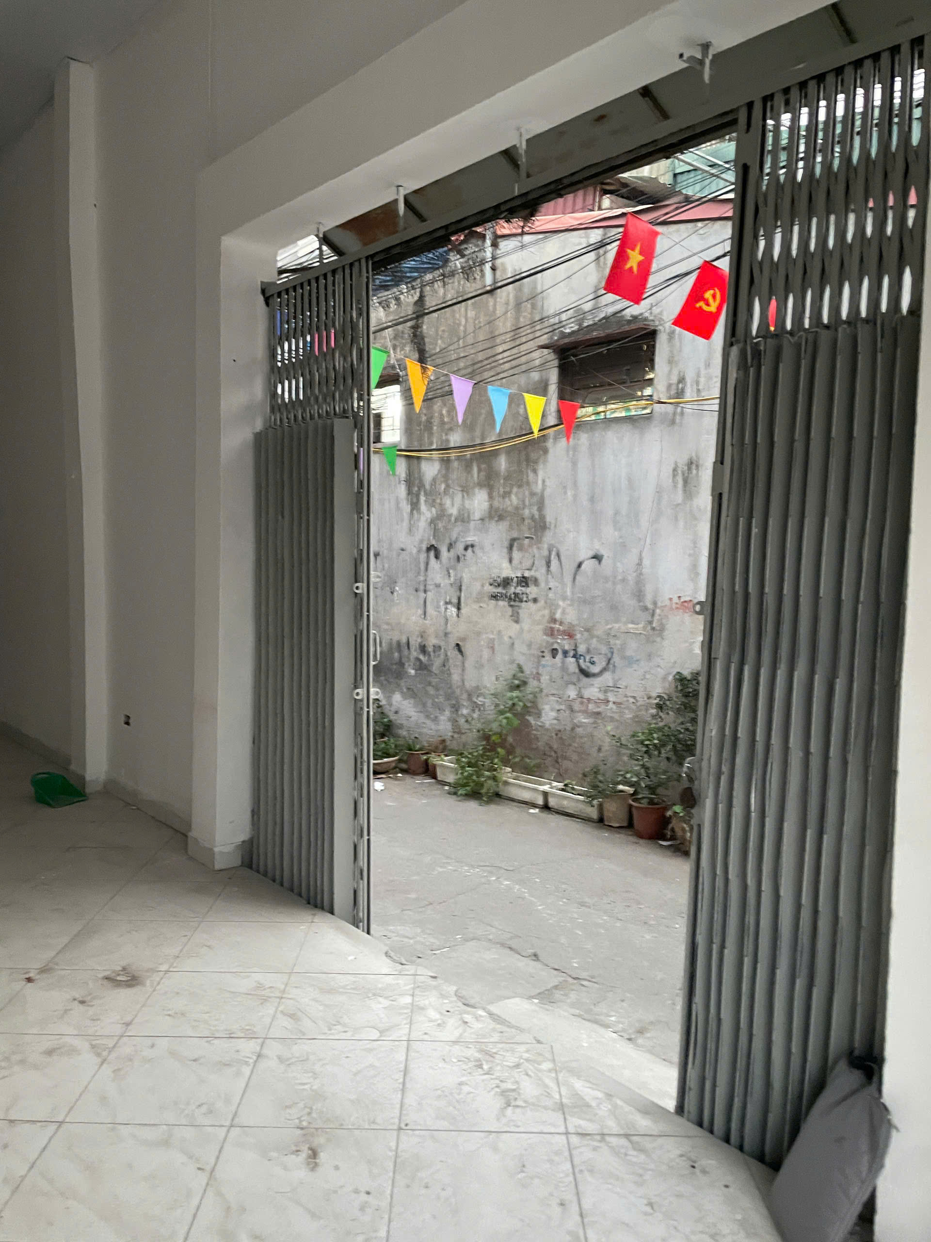 Cho thuê MBKD Mặt Phố Tân Khai 45m2, 12 Triệu vừa KD vừa ở lại - Ảnh 2